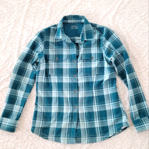 Eddie Bauer Women's Button-down - Picture 2 of 5